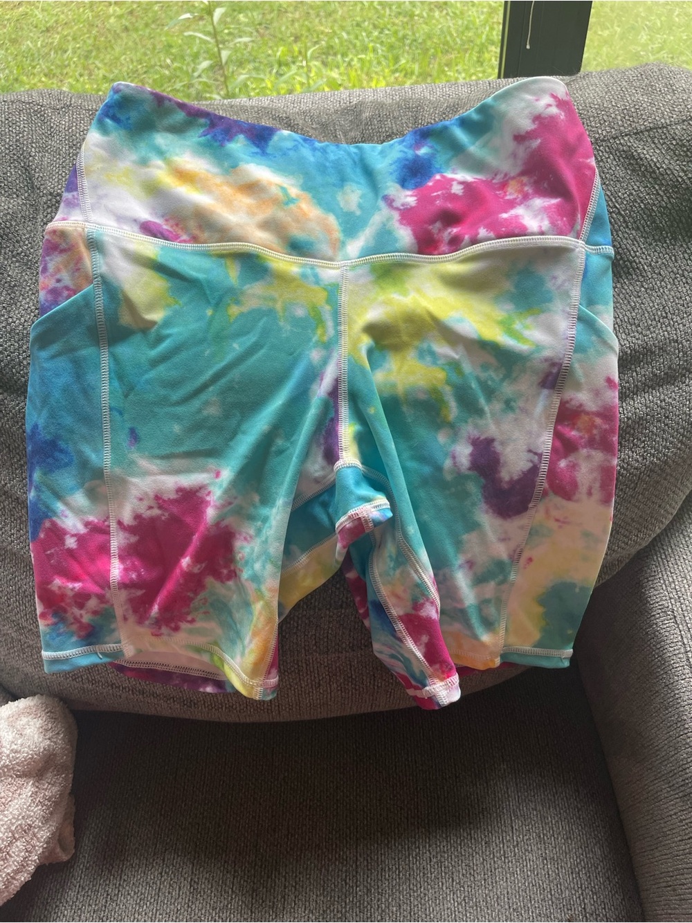 Tie-Dye High-Rise Women’s Bike Shorts - Multicolor
